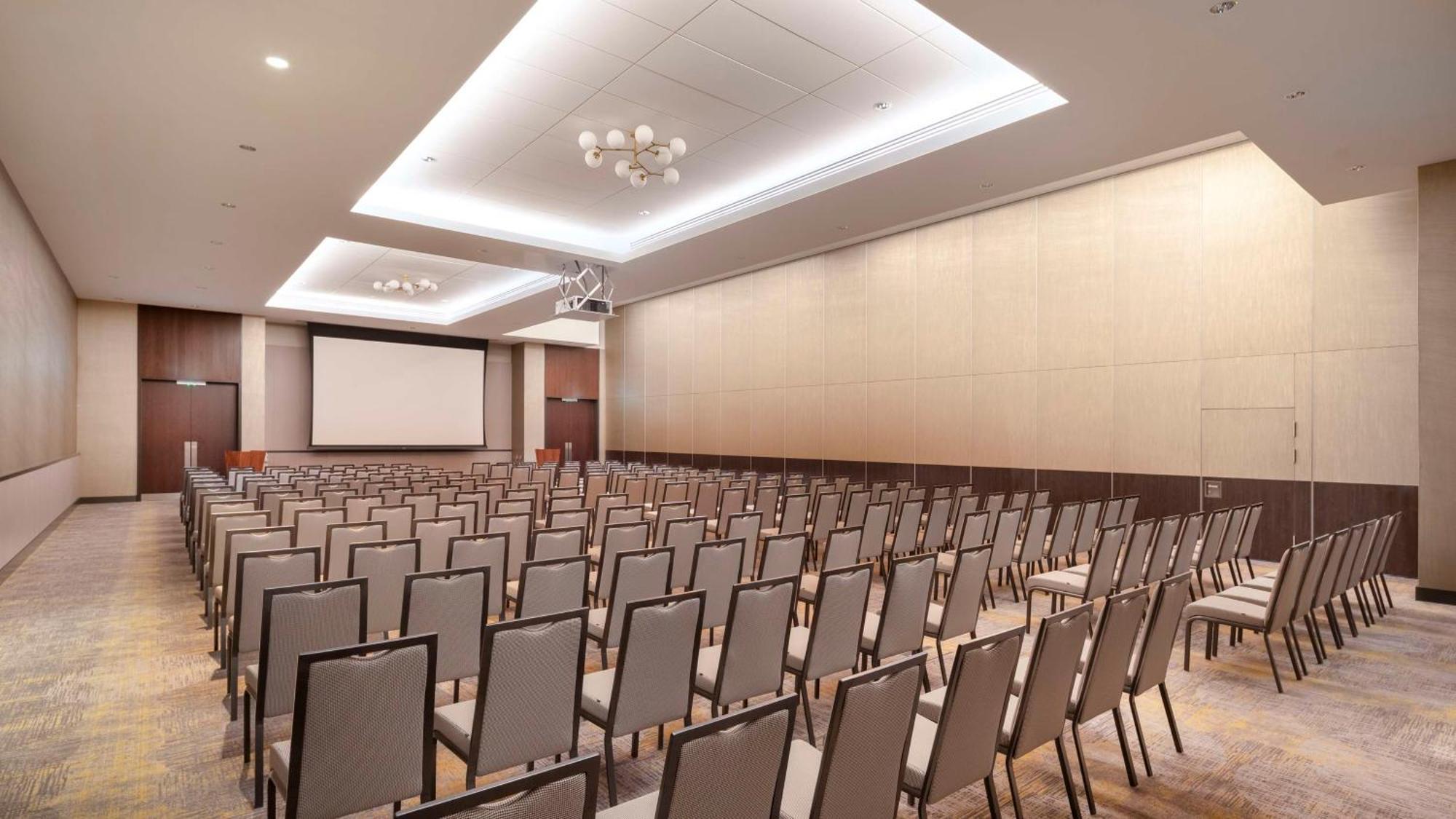 Hilton Woking Ξενοδοχείο Εξωτερικό φωτογραφία
