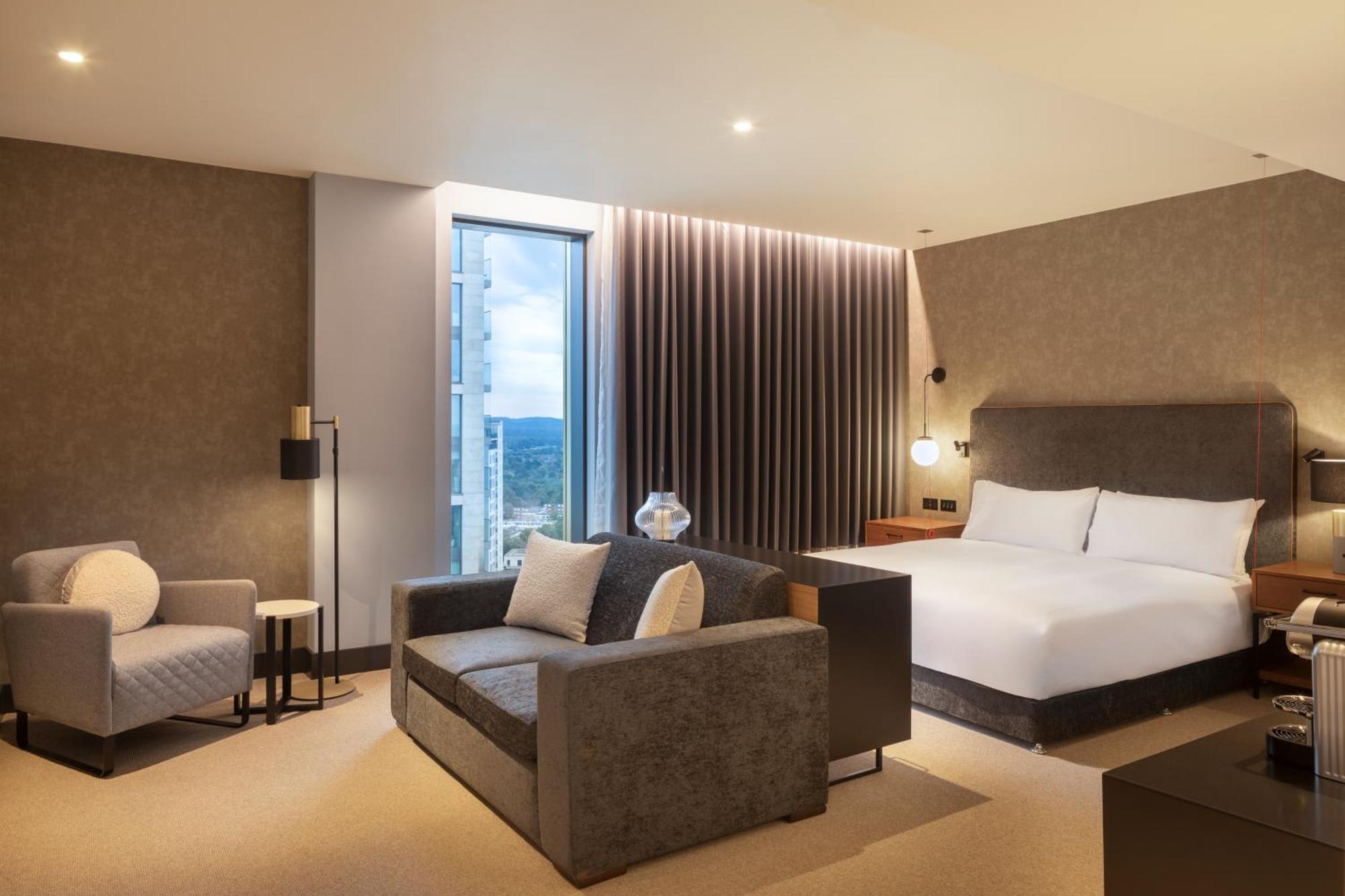 Hilton Woking Ξενοδοχείο Εξωτερικό φωτογραφία