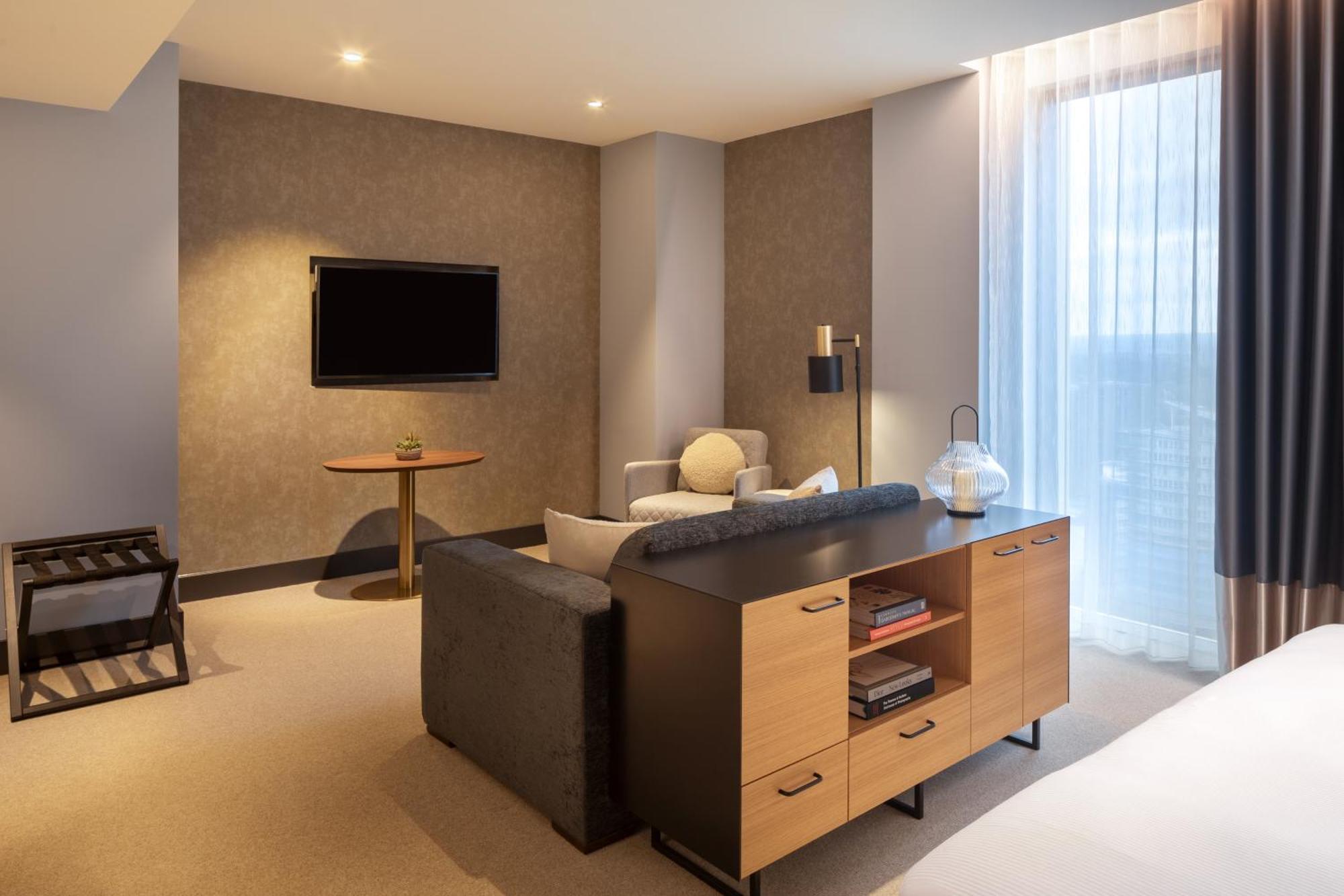 Hilton Woking Ξενοδοχείο Εξωτερικό φωτογραφία