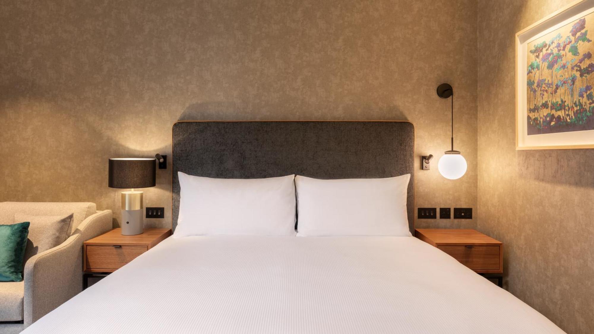 Hilton Woking Ξενοδοχείο Εξωτερικό φωτογραφία
