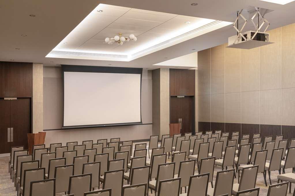 Hilton Woking Ξενοδοχείο Ανέσεις φωτογραφία