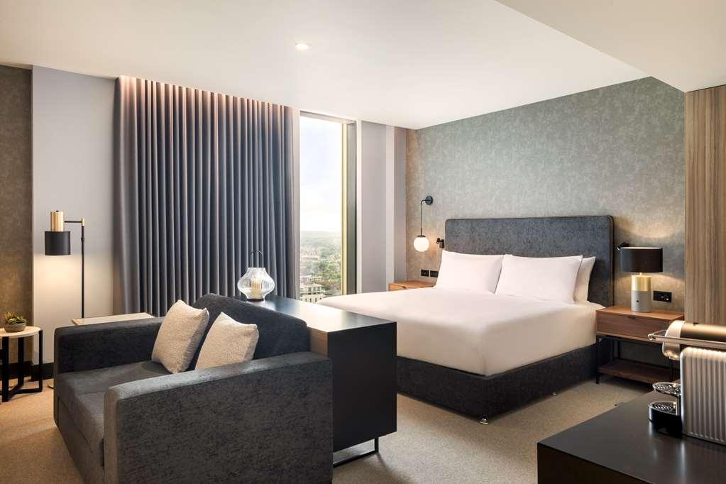 Hilton Woking Ξενοδοχείο Δωμάτιο φωτογραφία