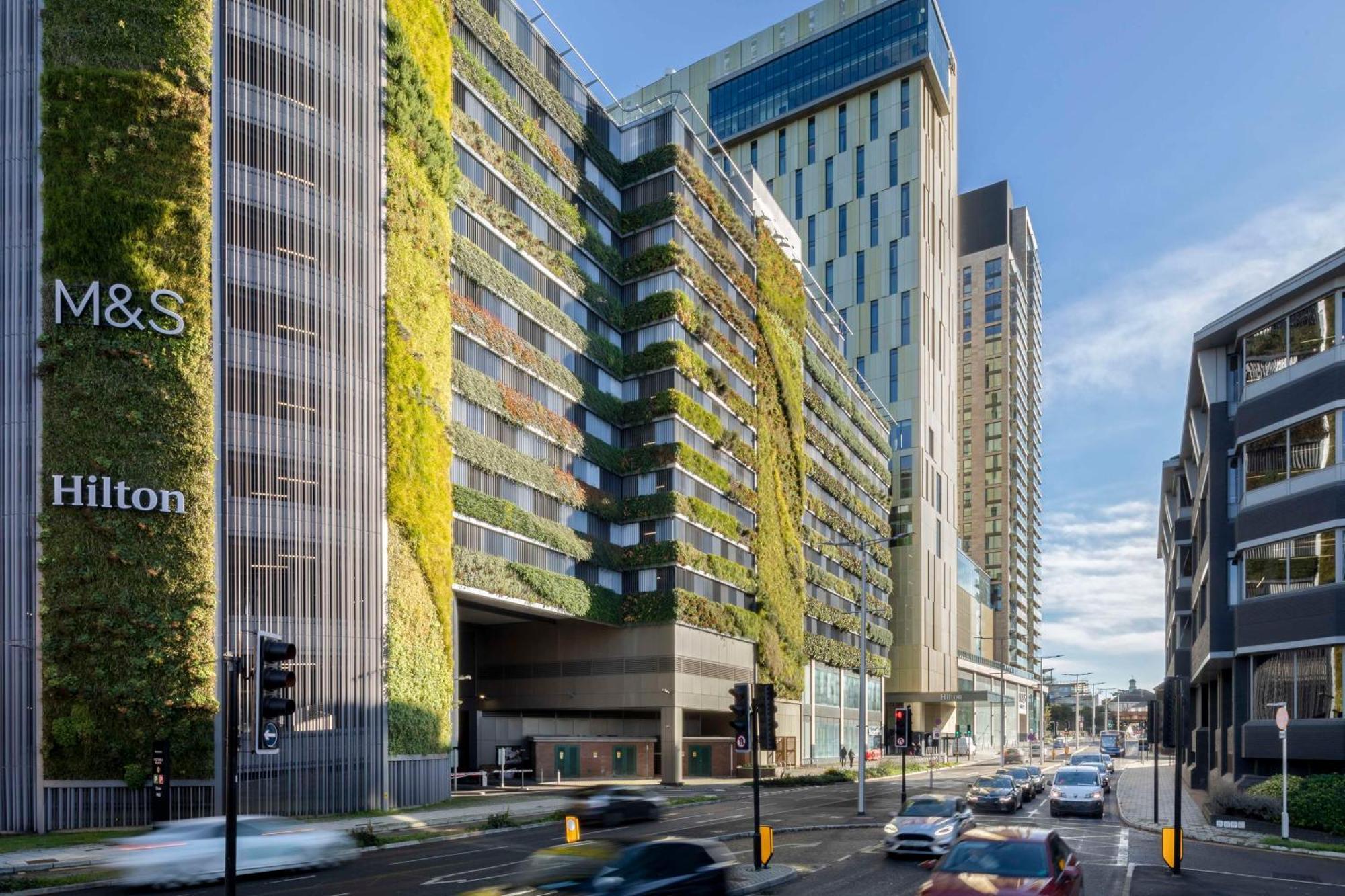 Hilton Woking Ξενοδοχείο Εξωτερικό φωτογραφία